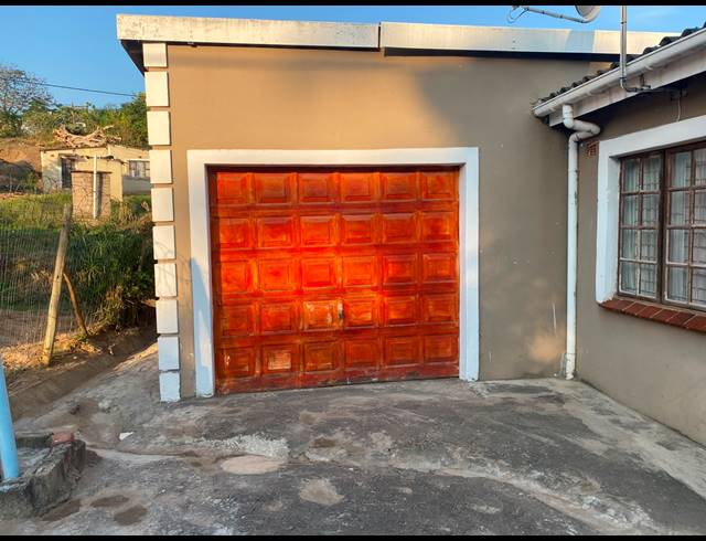 5 BEDROOM HOUSE FOR SALE IN INANDA
